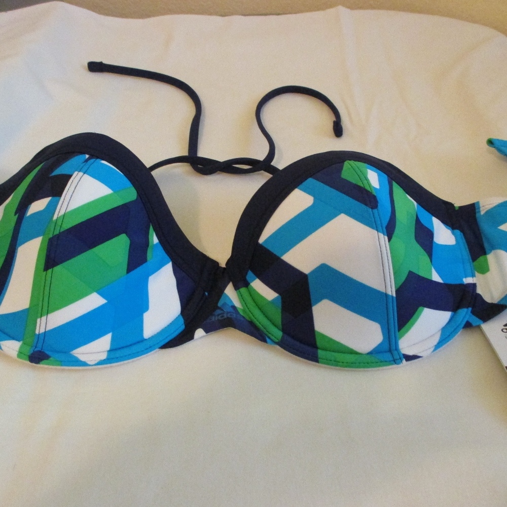 NWT - ADIDAS ladies swim top - sz 10 - MSRP $44.00